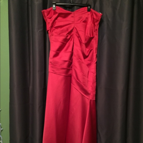 Prom Dress - Picture 4 of 5